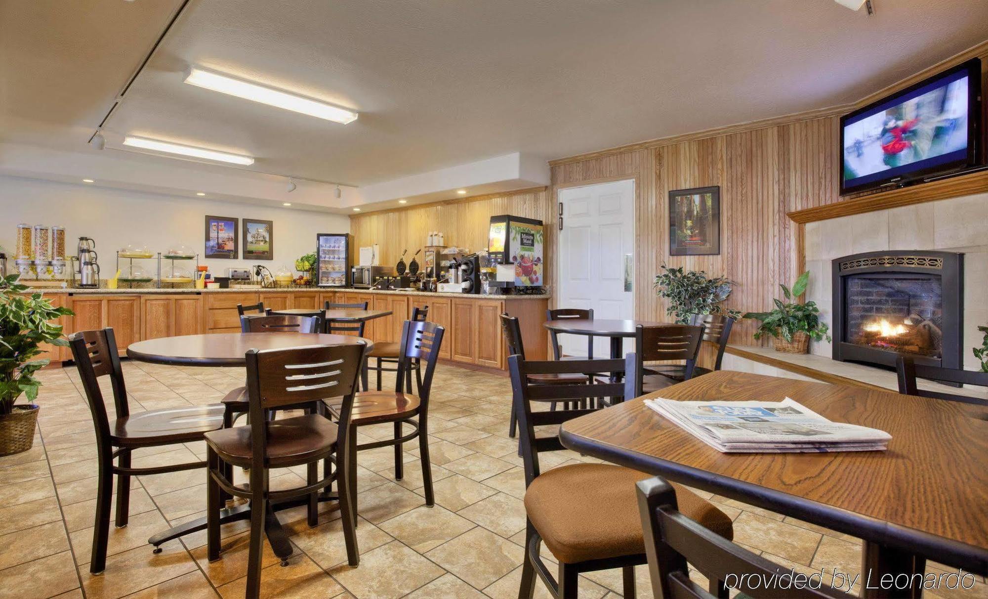 Best Western Plus Humboldt Bay Inn Eureka Restoran foto